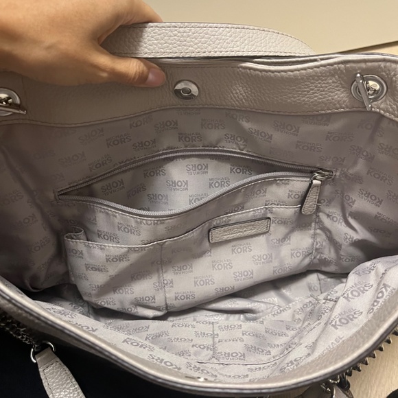 Michael Kors Bag - Picture 5 of 5